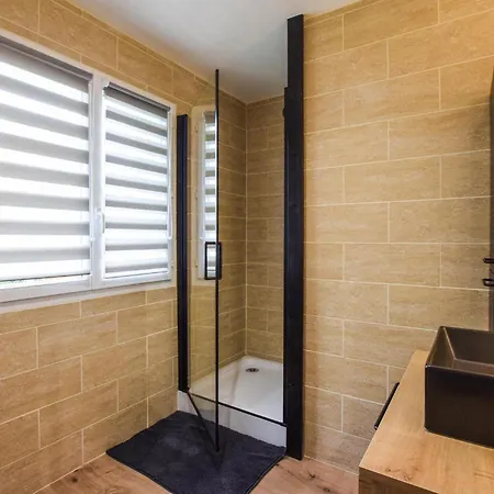 Maison Agreable Pres Etretat Дом отдыха Beaurepaire (Seine-Maritime)